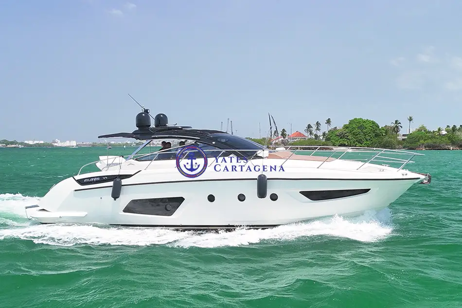 Yate AZ44 Tour Bahía